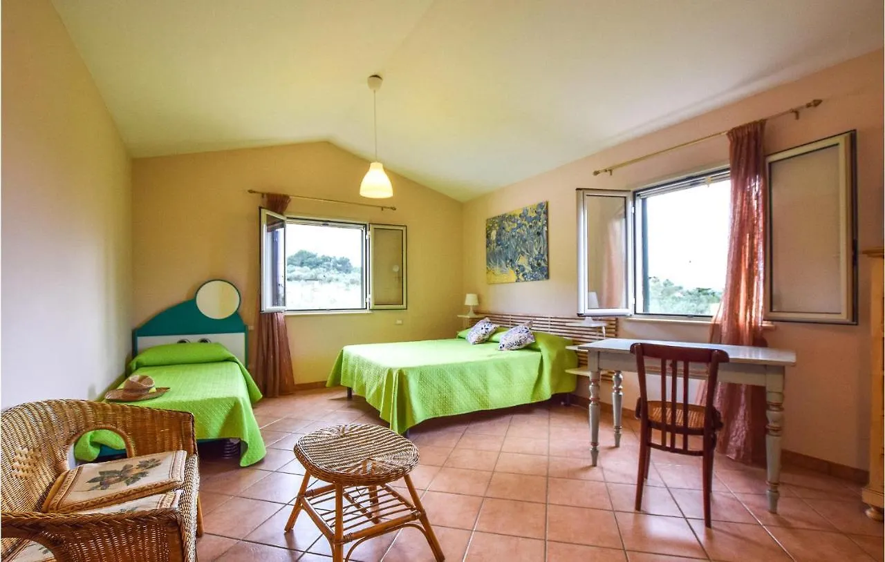 Nice Home In Castellammare Del G, With Wifi Castellammare del Golfo Casa de Férias